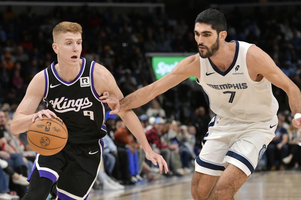 赛暴露出防 赛暴露出防